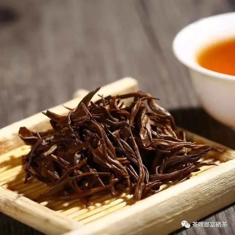 富硒茶能泡出来硒吗（富硒茶多少度水泡）-硒宝网