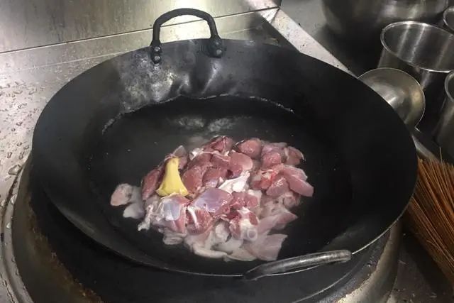 牛肉补钙吗（牛肉补钙不补钙）-硒宝网