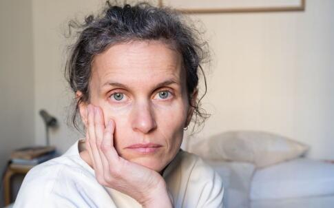 更年期补钙(更年期补钙补多长时间)-硒宝网