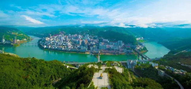 关于紫阳富硒茶介绍（紫阳茶富硒饮品价格）-硒宝网