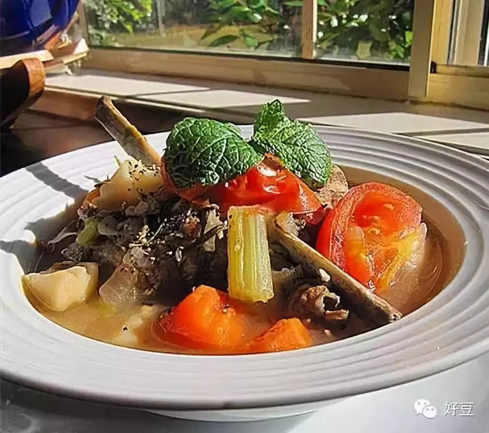 吃肉能补钙吗（食补补钙吃什么最好）-硒宝网