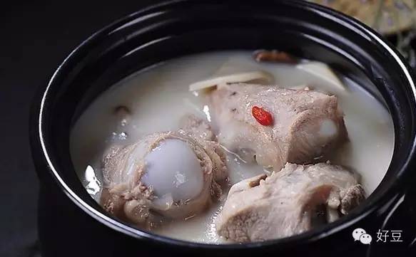 吃肉能补钙吗（食补补钙吃什么最好）-硒宝网