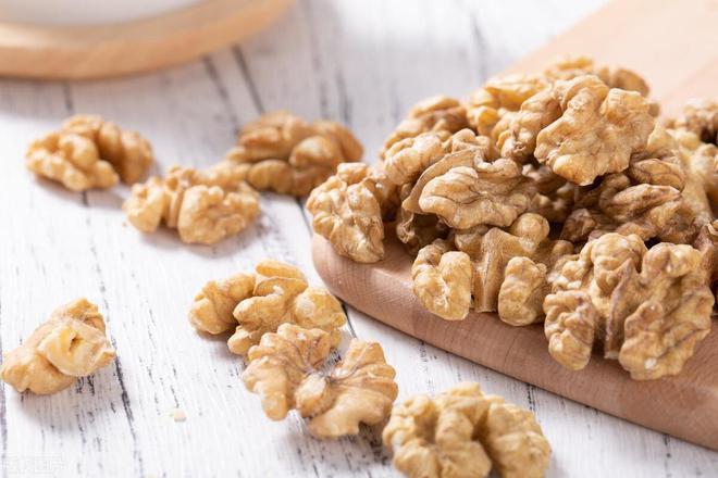 缺锌吃什么食物能补锌（缺锌可以食补吗）-硒宝网