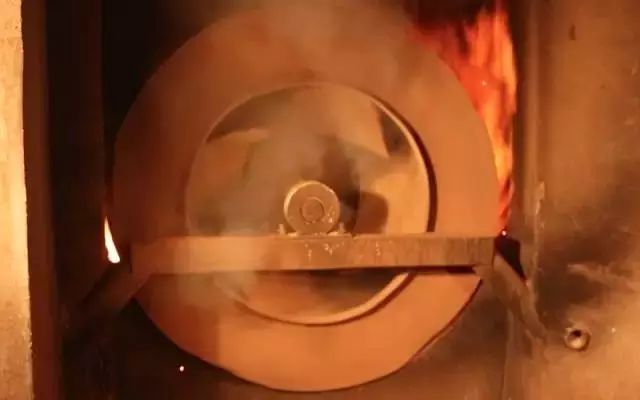 哺乳期补钙吃哪个牌子(哺乳期补钙片)-硒宝网