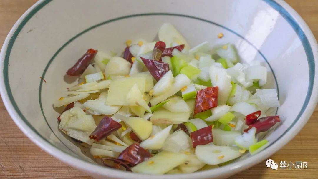 什么蔬菜能补钙(蔬菜能补钙吗)-硒宝网