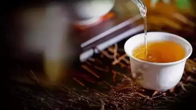 女性喝富硒茶的好处（喝富硒茶的好处）-硒宝网