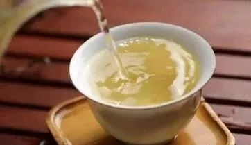 女性喝富硒茶的好处（喝富硒茶的好处）-硒宝网