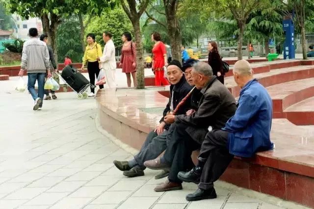 中国富锌富硒有机茶（茶机富硒富锌中国有卖的吗）-硒宝网