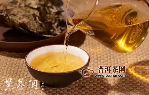 富硒茶怎么是黑色的（茶黑色富硒是什么东西）-硒宝网