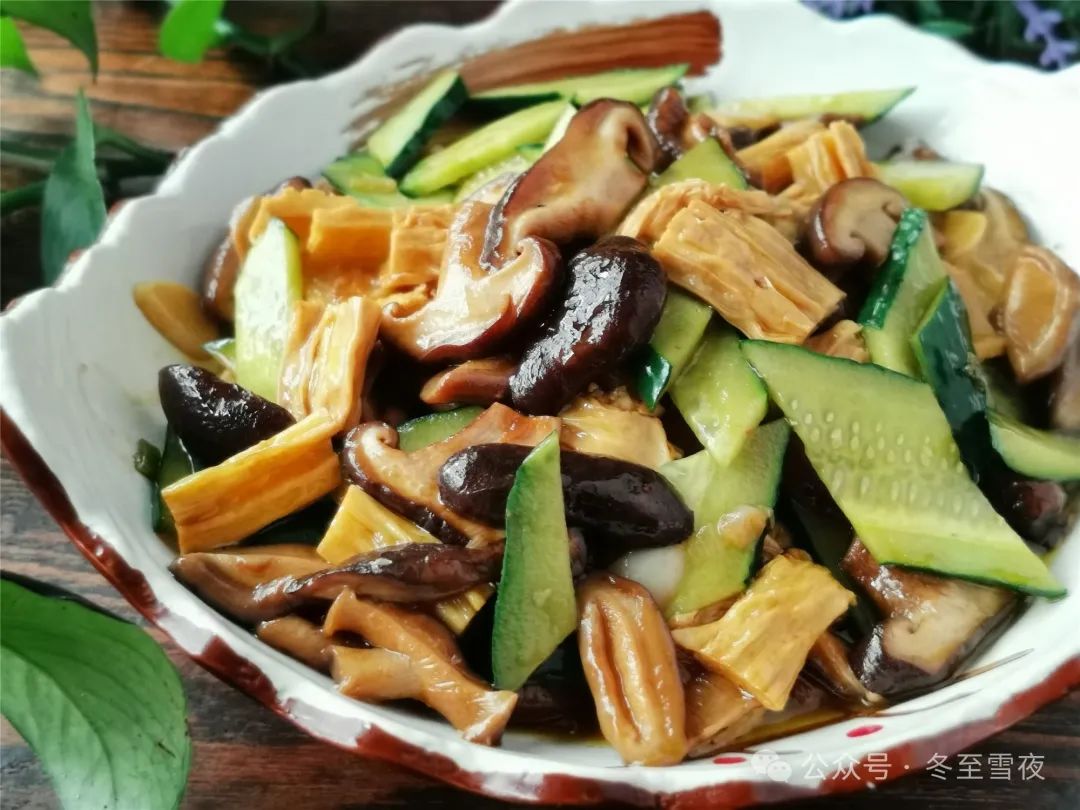 补钙吃什么（补钙吃维生素什么）-硒宝网