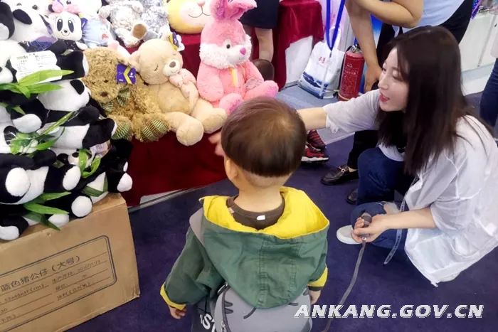 紫阳富硒茶安康闽秦（陕西安康紫阳富硒茶的名气）-硒宝网