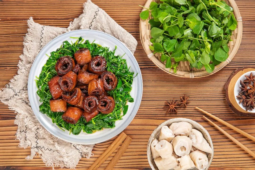 牛奶补钙(牛奶补钙好还是钙片补钙好)-硒宝网