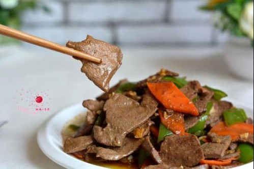 什么补铁(补铁大便黑色正常吗)-硒宝网