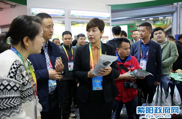 陈莲介绍紫阳富硒茶（紫阳富硒茶红茶礼盒）-硒宝网