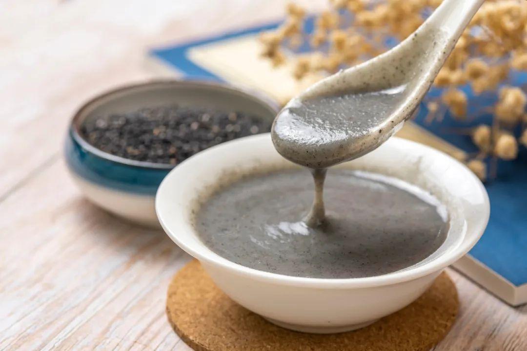 富硒黑芝麻茶怎么喝(吃黑芝麻和茶叶功效和作用)-硒宝网