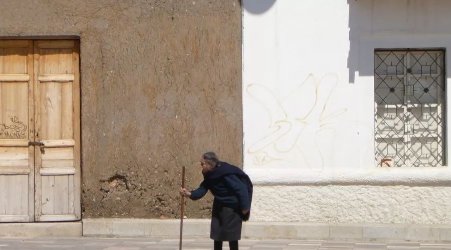 老人补钙的最好方法(补钙老人方法好的有哪些)-硒宝网