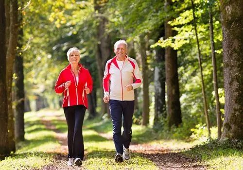 老人补钙的最好方法(补钙老人方法好的有哪些)-硒宝网