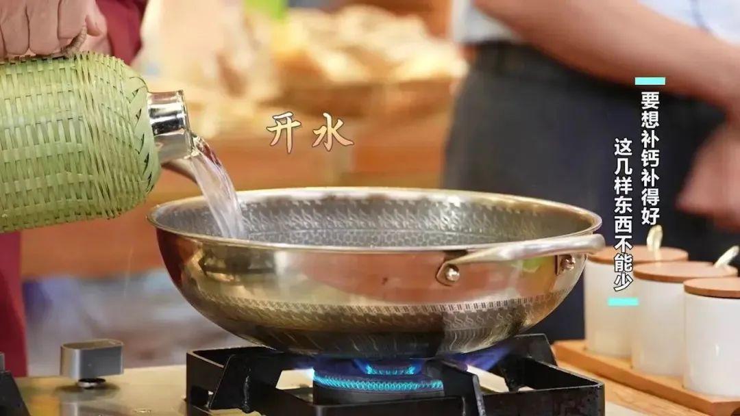 豆浆能补钙吗(豆浆能补钙效果比牛奶更好吗)-硒宝网