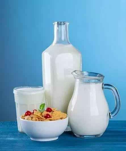 老年人腿抽筋吃什么钙片补钙最好(腿补钙抽筋老年吃钙片好吗)-硒宝网