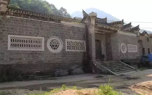 南宫山富硒茶怎么样(南宫山富硒茶礼盒价格)-硒宝网