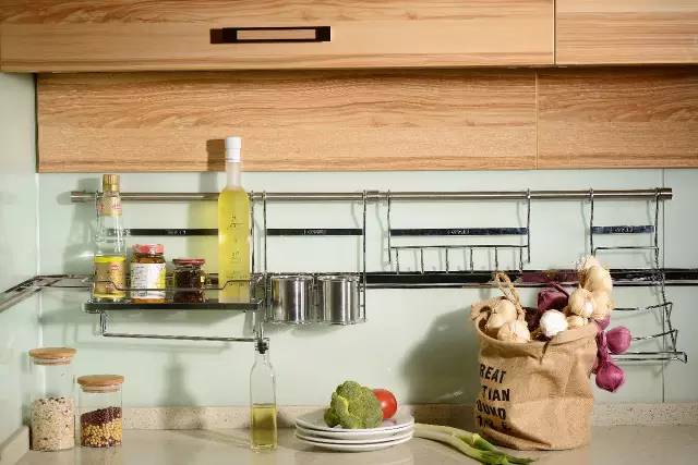 富硒茶籽出油率高吗(富硒油茶籽油有什么作用)-硒宝网