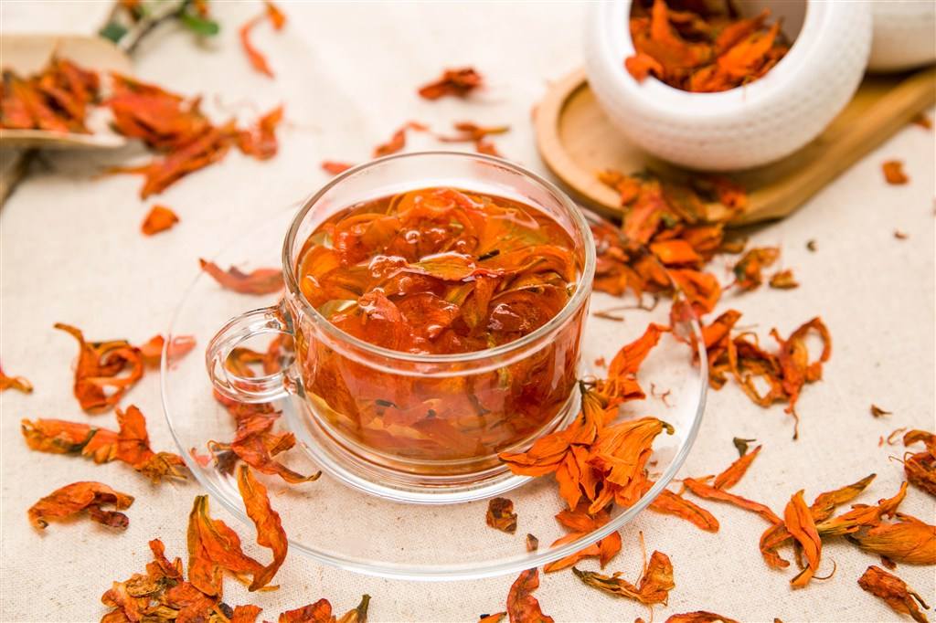 月经期能喝富硒茶吗（例假期可以吃硒片吗）-硒宝网