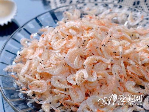 怀孕几个月需要补钙（怀孕补钙需要月经干净吗）-硒宝网