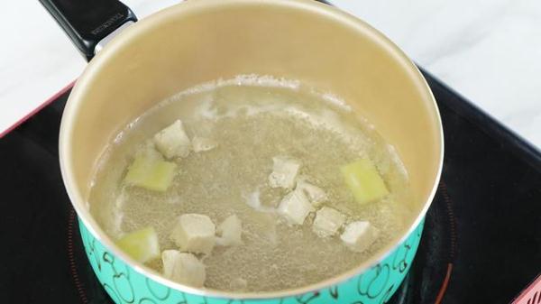 宝宝吃什么食物补锌（食物宝宝吃补锌还是补钙）-硒宝网