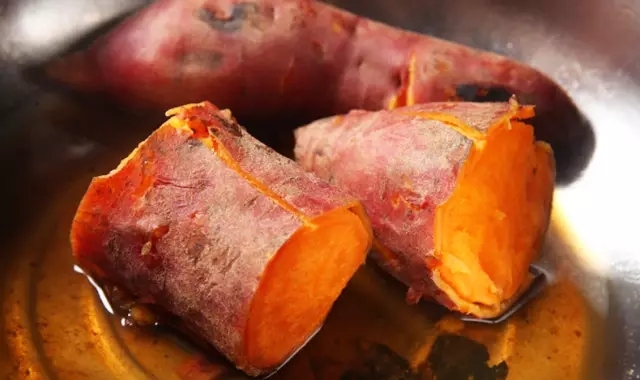 富硒地瓜是红蜜薯吗(蜜薯地瓜红富硒是什么品种)-硒宝网