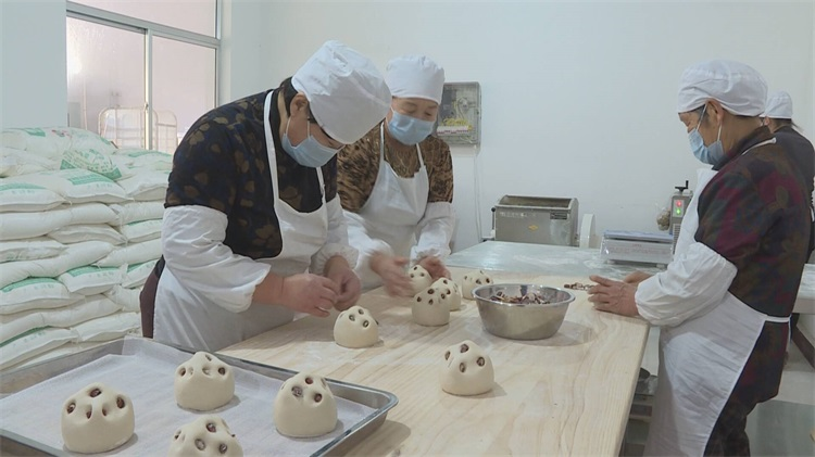 富硒面粉怎么蒸馒头(富硒面粉蒸馒头粘粘的)-硒宝网