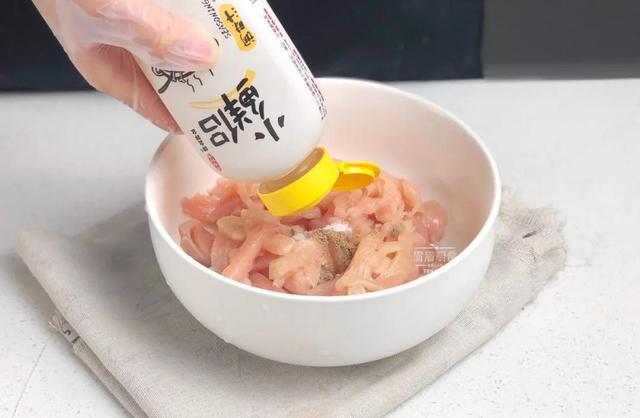 富硒石磨黑面粉营养（石磨富硒黑小麦面粉）-硒宝网