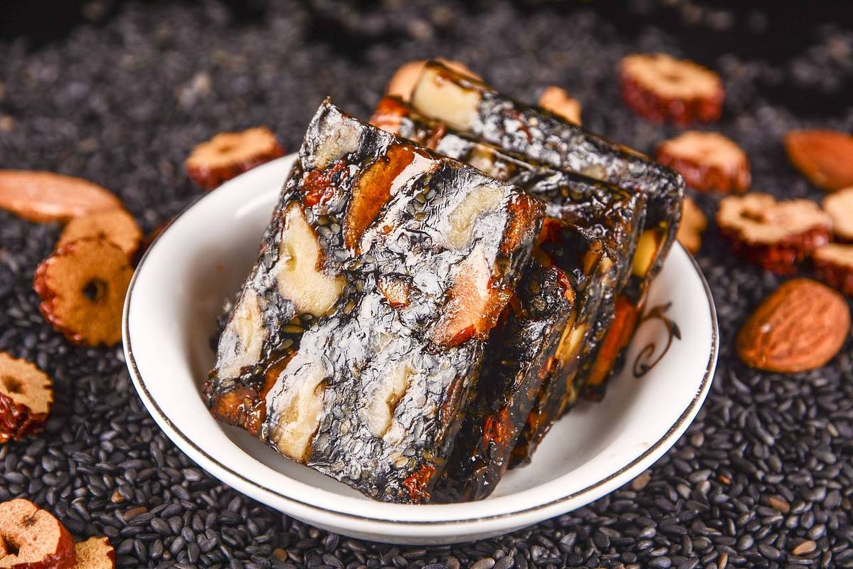 儿童怎么补铁(儿童补铁口服液哪个牌子好)-硒宝网