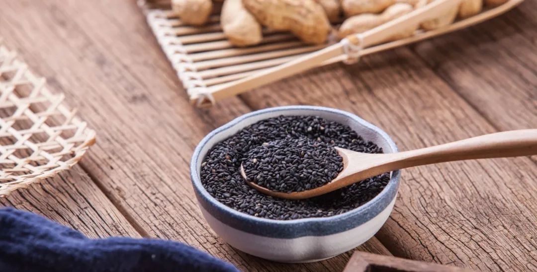 老年人吃什么补钙(补钙老年吃人参可以吗)-硒宝网