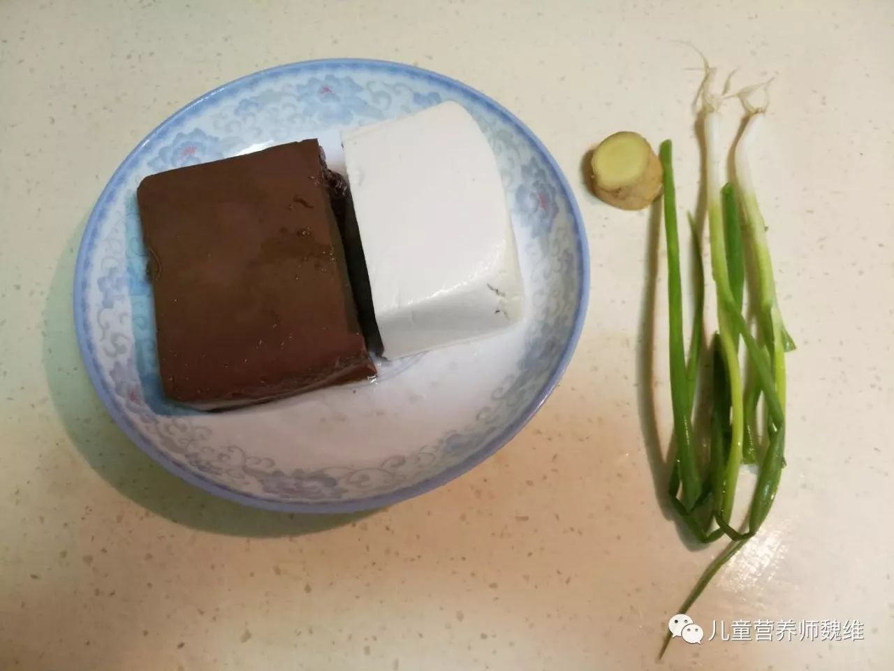 鸭血补铁吗（鸭血补铁吗孕妇能吃吗）-硒宝网