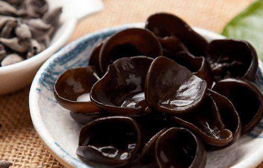 婴儿吃什么补铁效果最好的（效果婴儿吃好补铁吗）-硒宝网