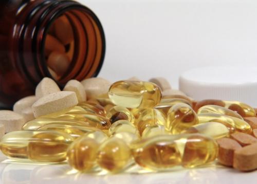 补铁怎么补(补补铁口服液有哪些)-硒宝网