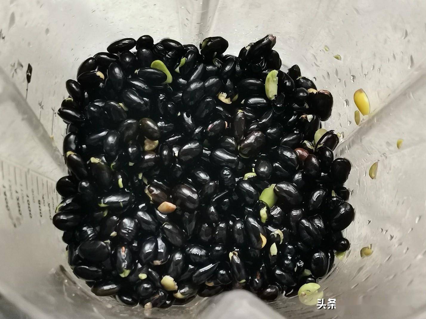 黄豆可以补钙吗(黄豆补钙可以吃吗)-硒宝网