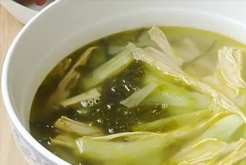 孕妇补钙一天多少毫克（孕妇补钙一天吃多少量）-硒宝网