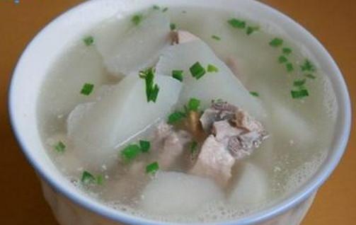 排骨汤能补钙吗(排骨汤补钙吗是真的吗)-硒宝网