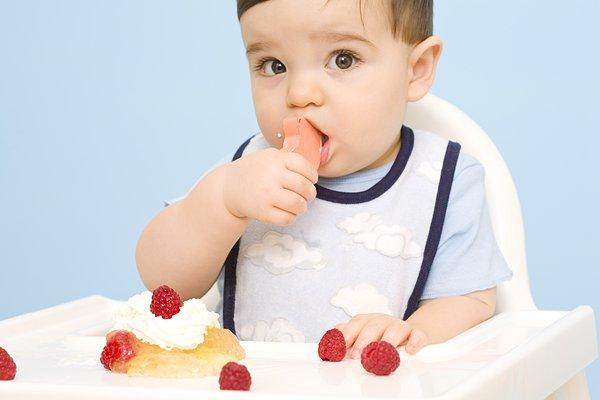 宝宝多久开始补钙(开始补钙宝宝会早熟吗)-硒宝网