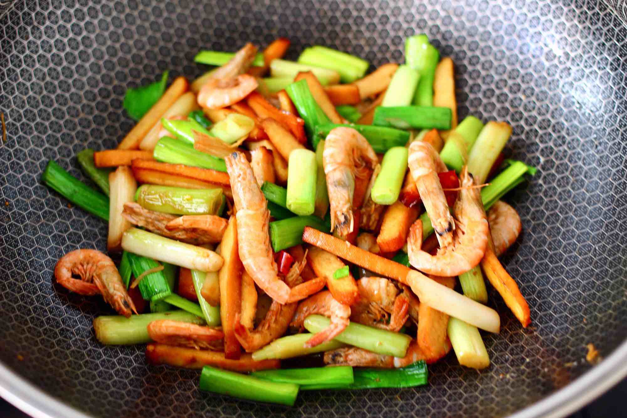 11岁补钙吃哪种钙片好(补钙吃钙片好还是软骨素好)-硒宝网