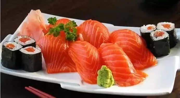 从食物中补硒会过量吗(摄入过多硒会引起什么)-硒宝网