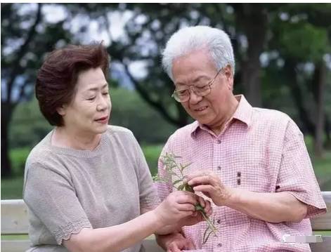 吃补硒的药要注意什么（吃了补硒药不良反应）-硒宝网