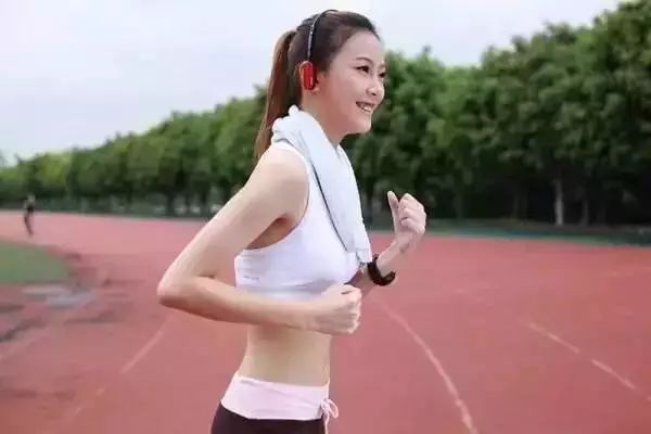 补硒会不会变黑发色呢(会黑发补色变硒嘛)-硒宝网