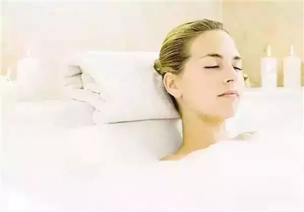 补硒会不会变黑发色呢(会黑发补色变硒嘛)-硒宝网