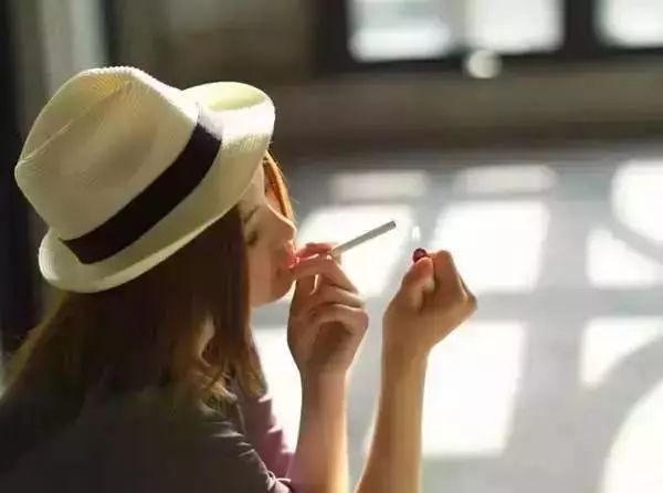 补硒会不会变黑发色呢(会黑发补色变硒嘛)-硒宝网