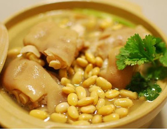 黄豆能补钙吗（黄豆能补钙嘛）-硒宝网