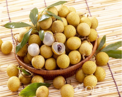 补铁补血的水果有哪些(补血水果补铁有什么好处)-硒宝网