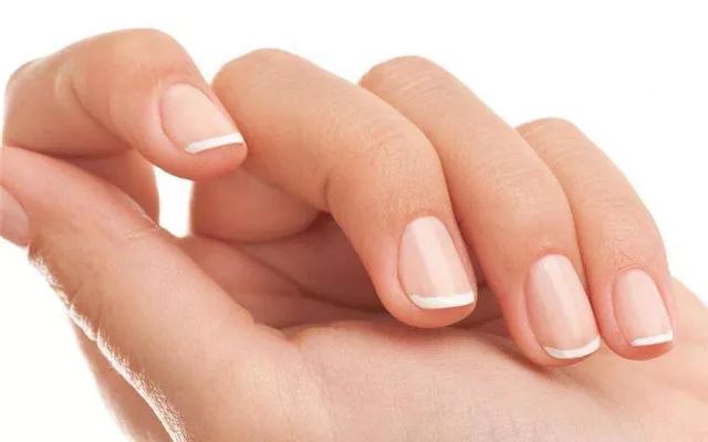 甲亢用不用补硒元素呢（用补元素甲亢硒片会怎样）-硒宝网