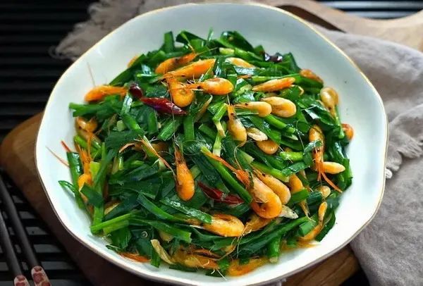 什么食物补钙（食物补钙好还是钙片补钙好）-硒宝网